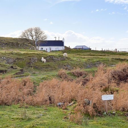 Waterfall Cottage Glendale (Isle of Skye) Exterior foto